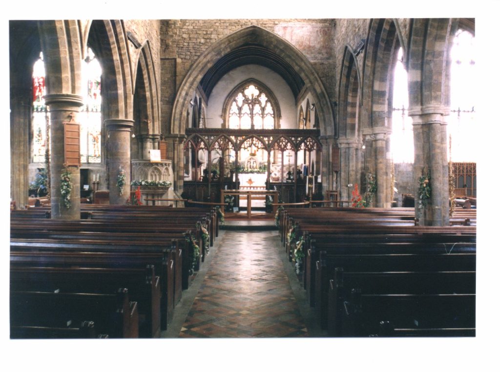 The nave at St Mary's Church, Bloxham